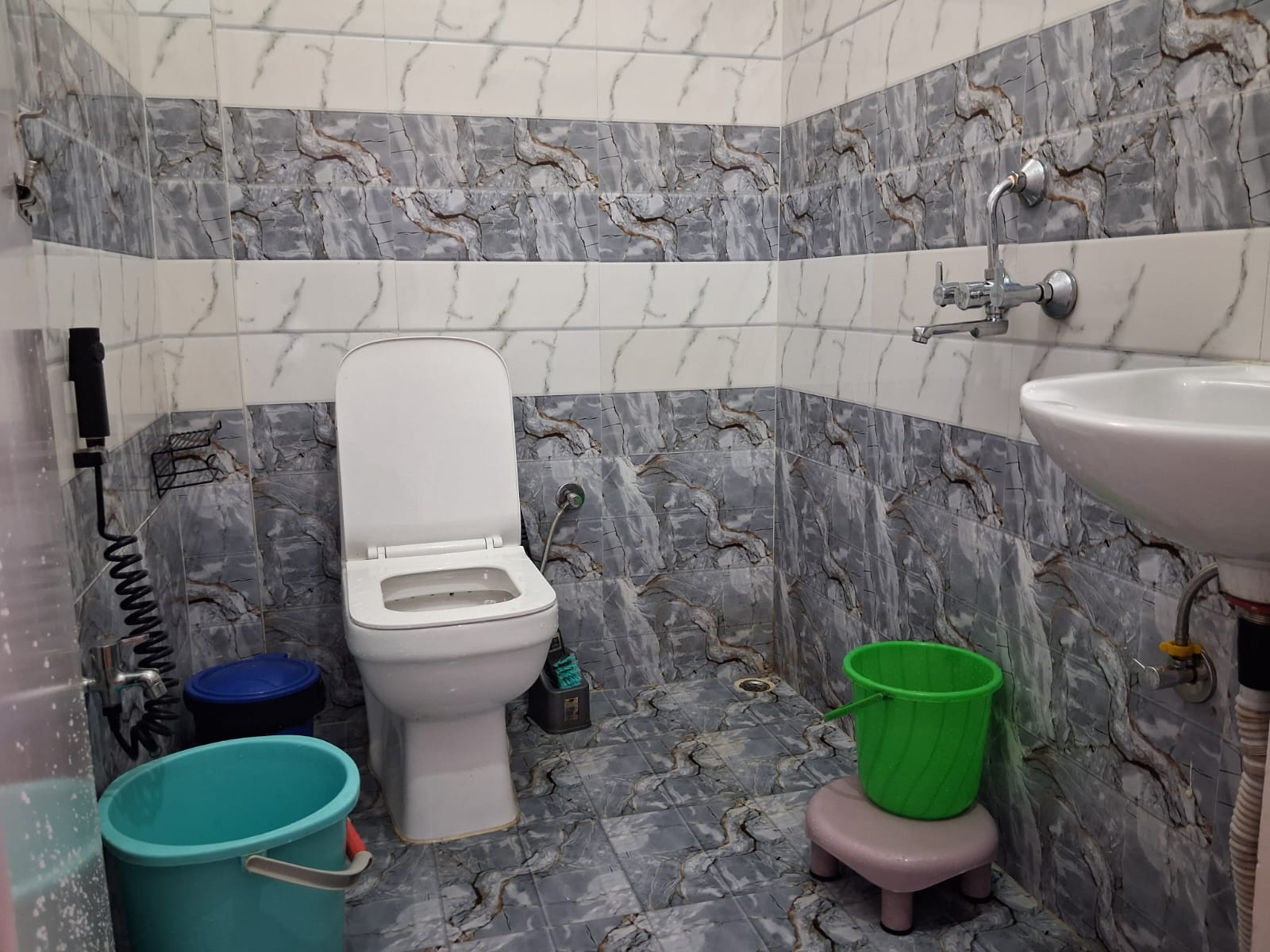 Sangzom Homestay room